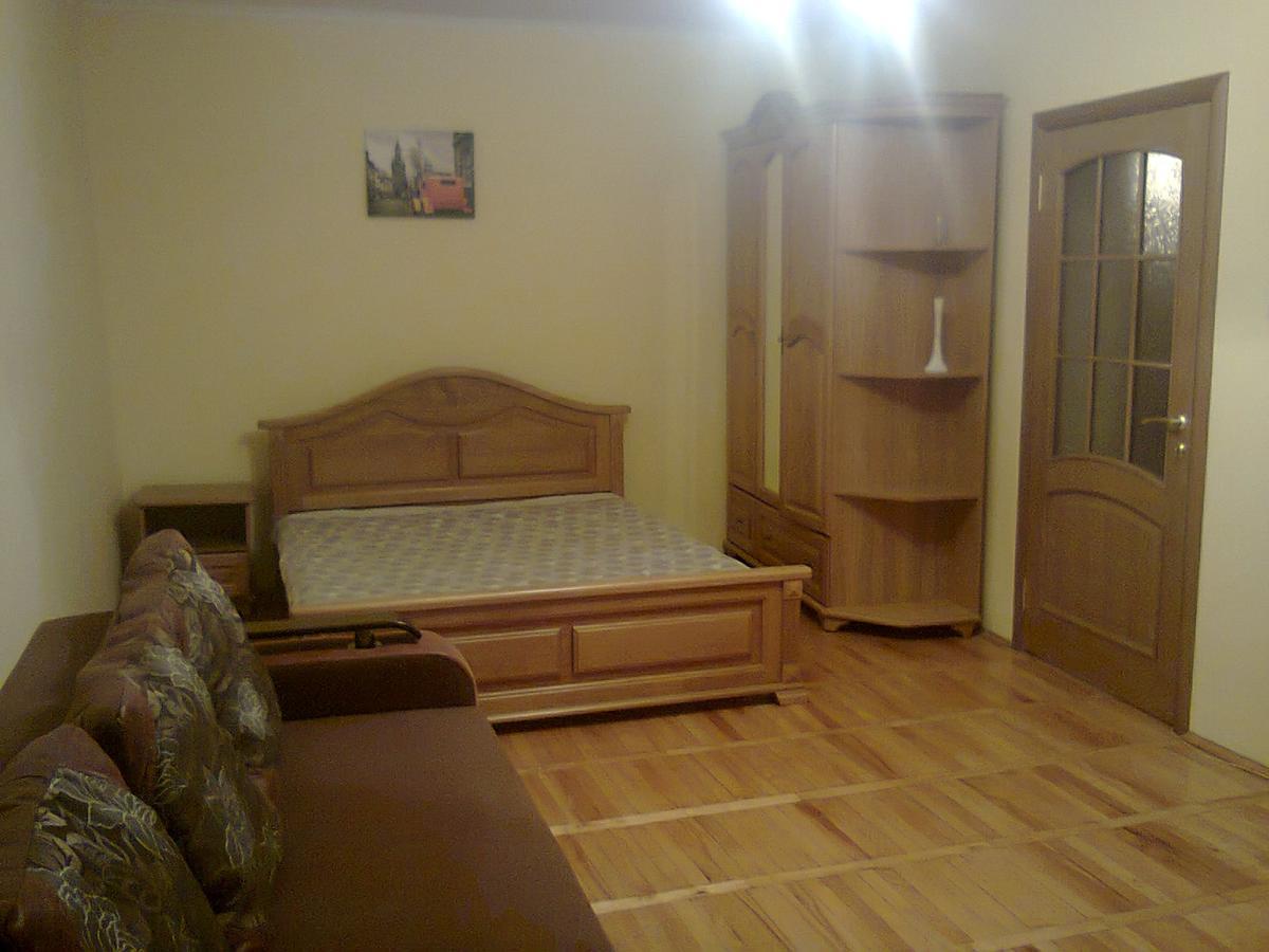 Apartment With Balcony Lviv Exterior foto