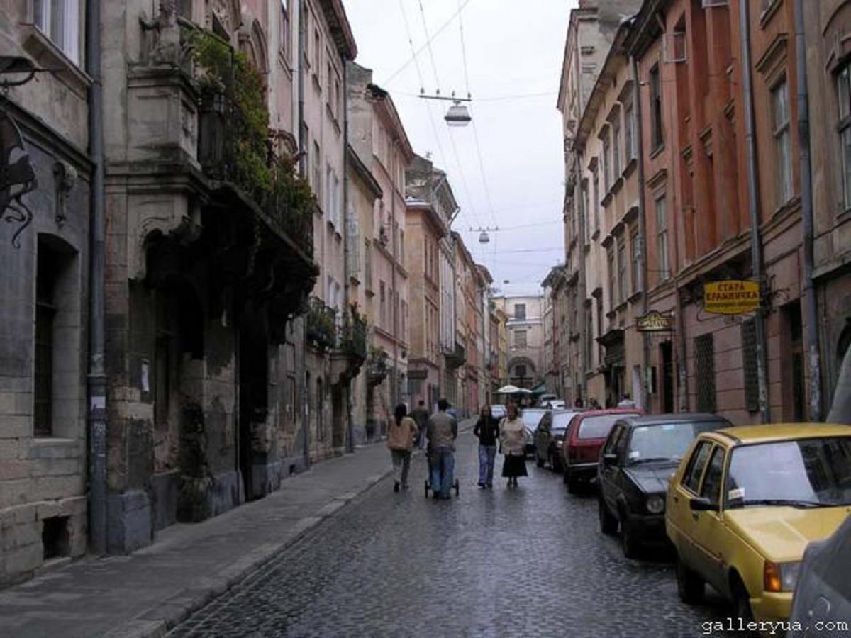 Apartment With Balcony Lviv Exterior foto